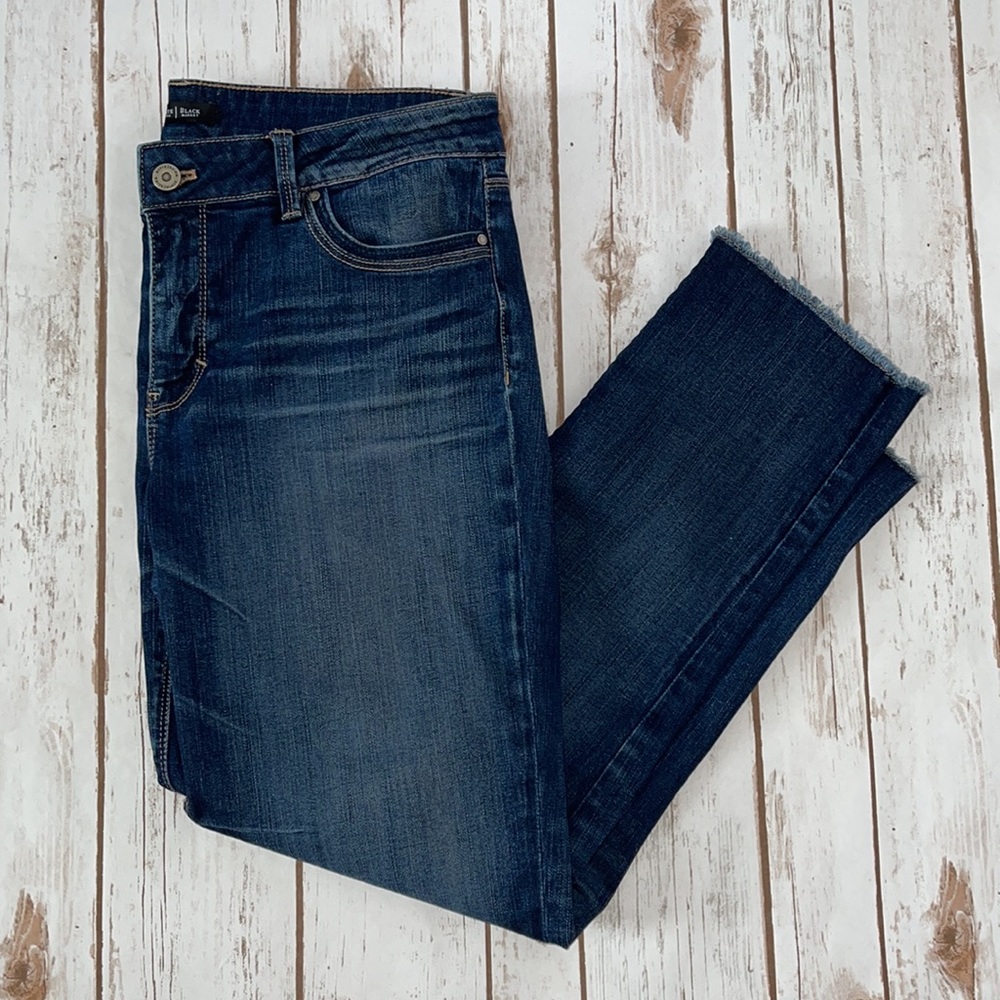 WHBM Slim Crop Jeans - Picture 8 of 10